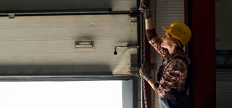 Addressing Common Garage Door Stoppage Issues in Monroeville, PA